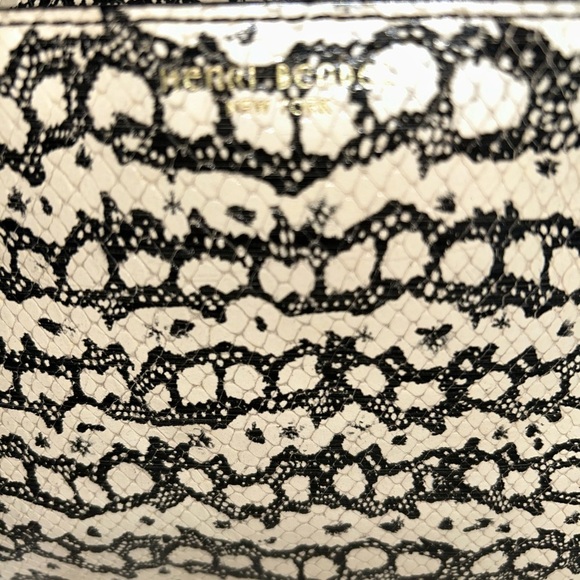 Henri Bendel Black and Cream Clutch with Chain Strap - Picture 2 of 10